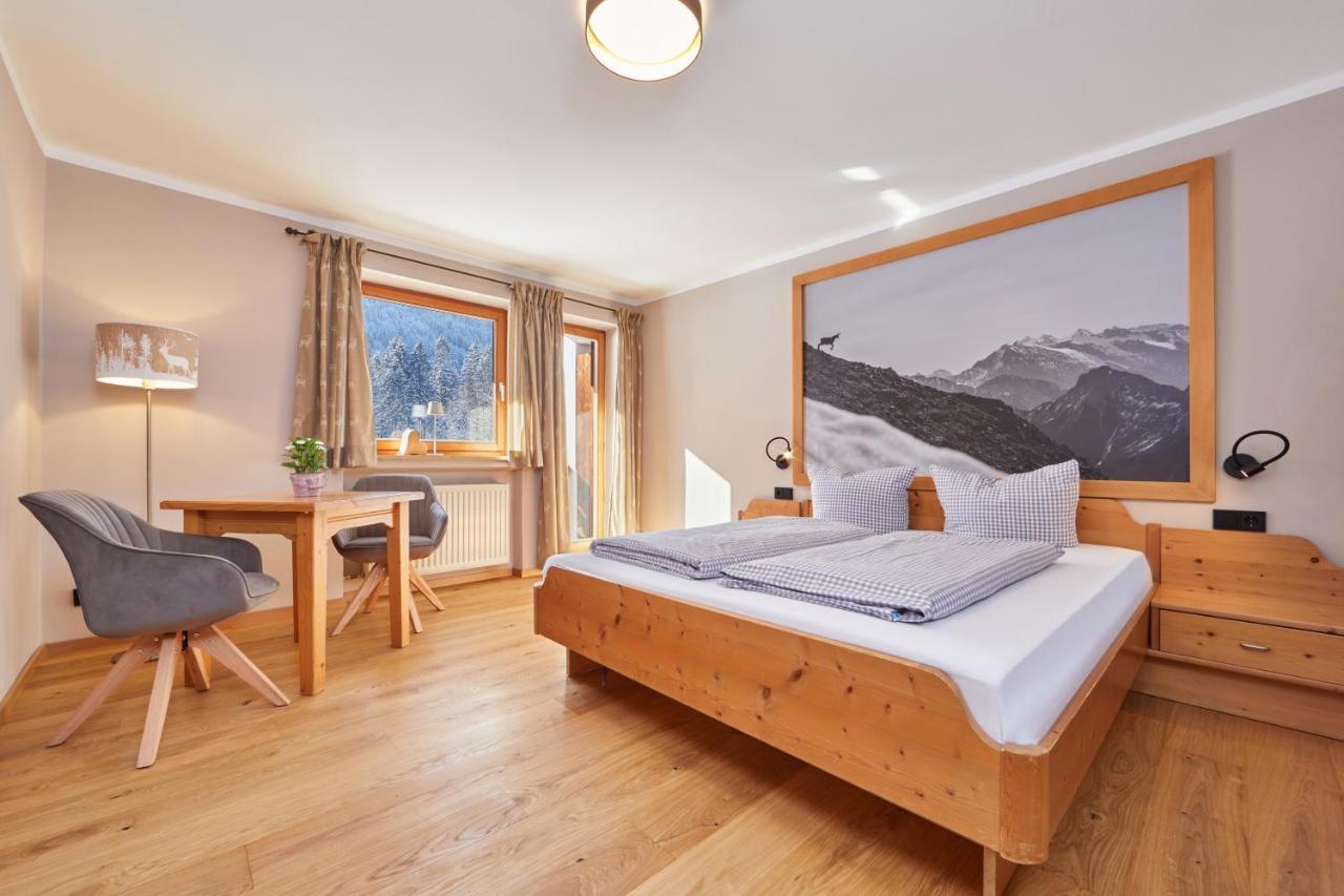 Gaestehaus Brandnerhof Garmisch-Partenkirchen Exterior photo